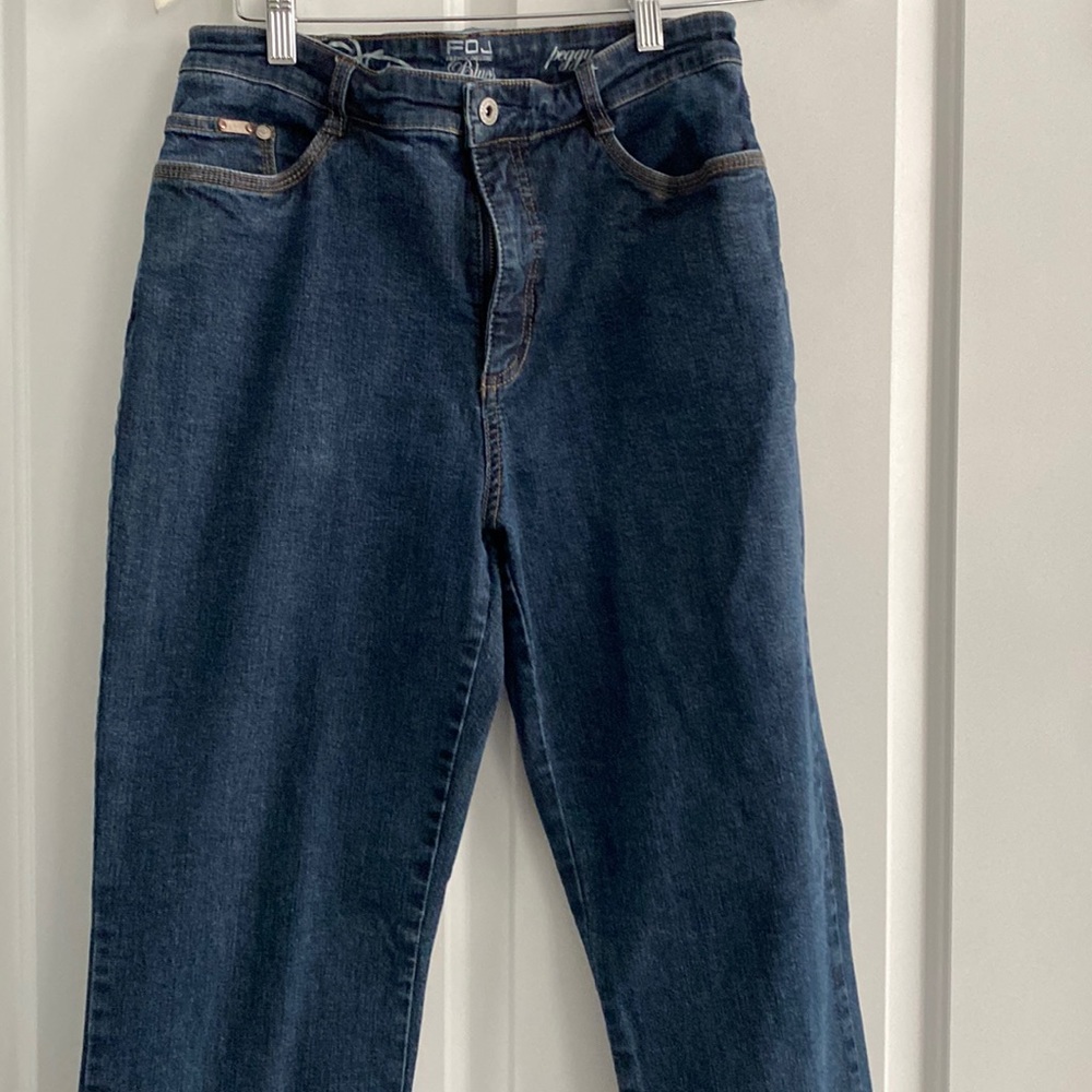 Boot cut jeans